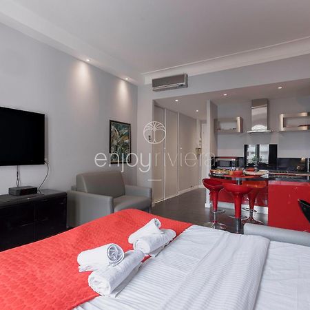 Palais Miramar - Suite & B31 - Croisette Emplacement Unique - 20M Plage - Wifi - Clim Cannes Luaran gambar