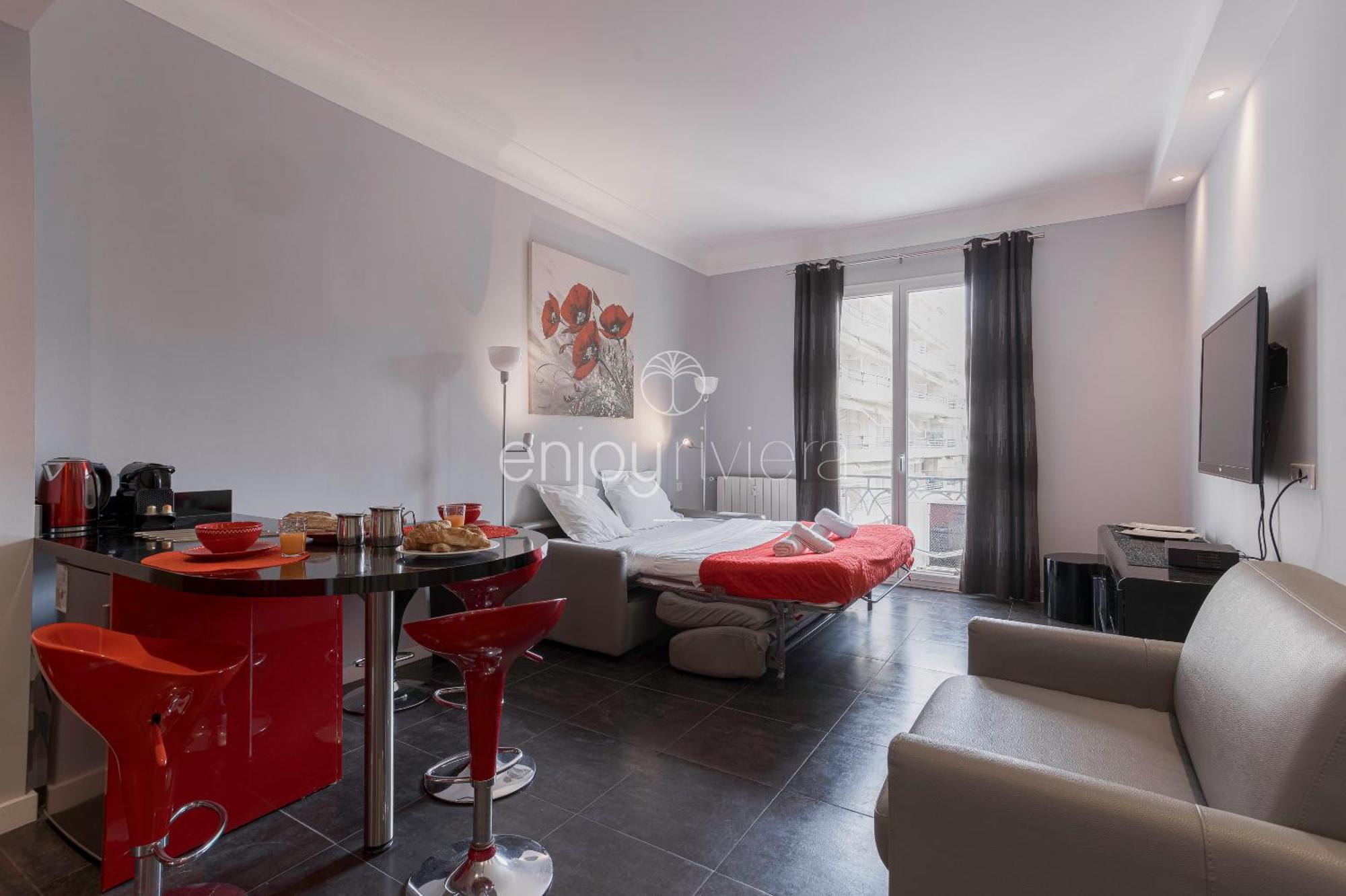 Palais Miramar - Suite & B31 - Croisette Emplacement Unique - 20M Plage - Wifi - Clim Cannes Luaran gambar